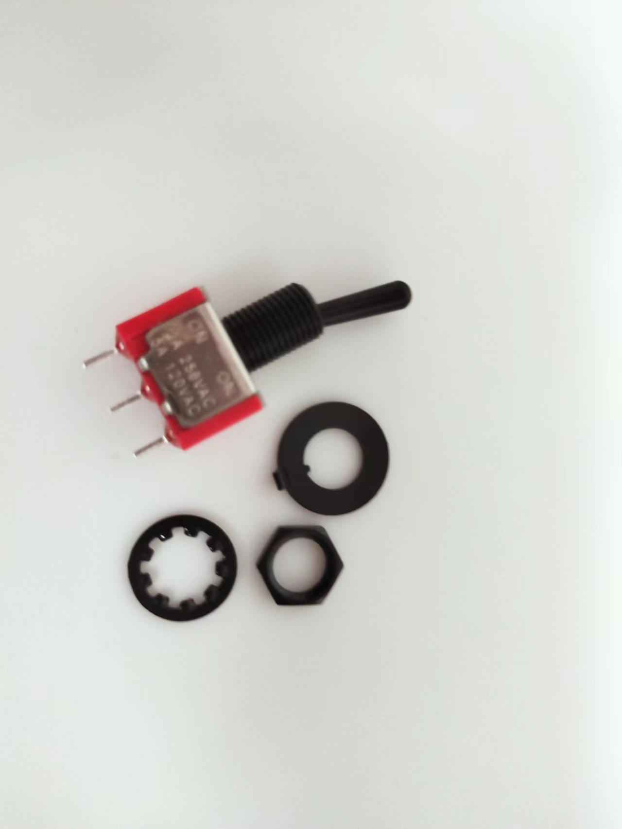 1661419433384344.jpg toggle switch (2).jpg