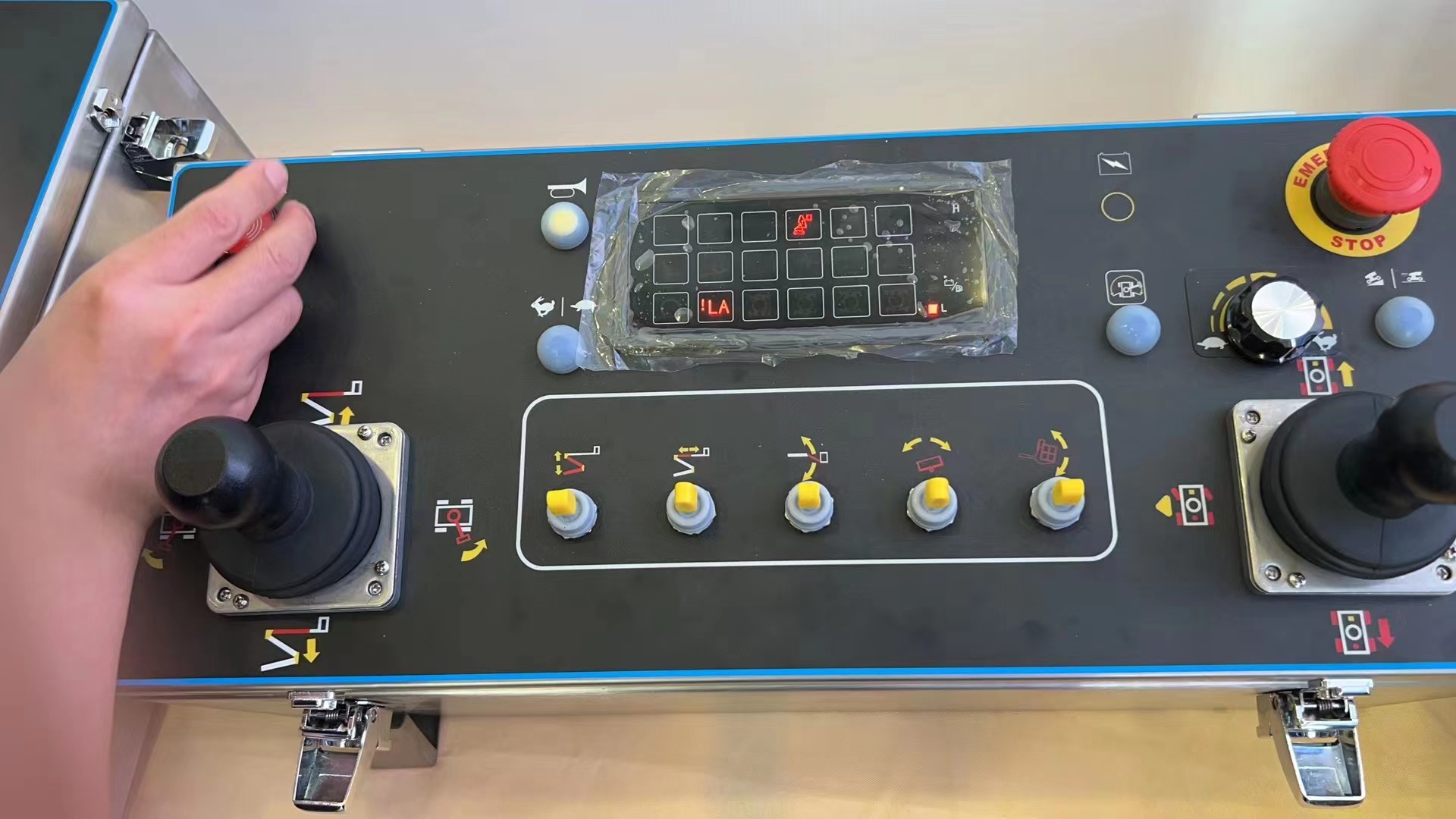 1706172343205832.jpg O1CN01xHukKS1MXOlBPhMW5_!!2214907751444-0-cib.jpg